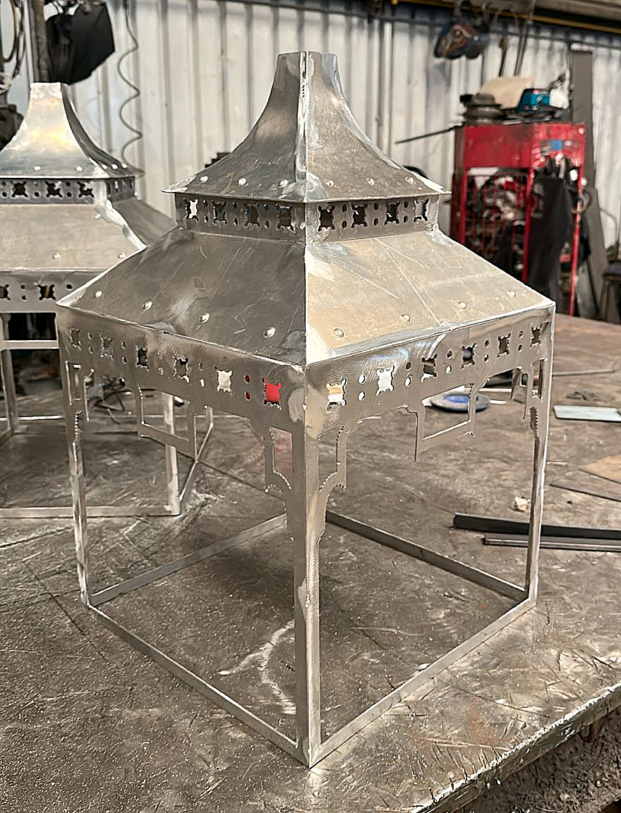 aluminum lighting fixtures